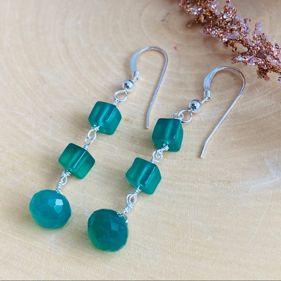 Emerald Green Onyx Sterling Silver Dangle Earrings - Picture 3 of 8